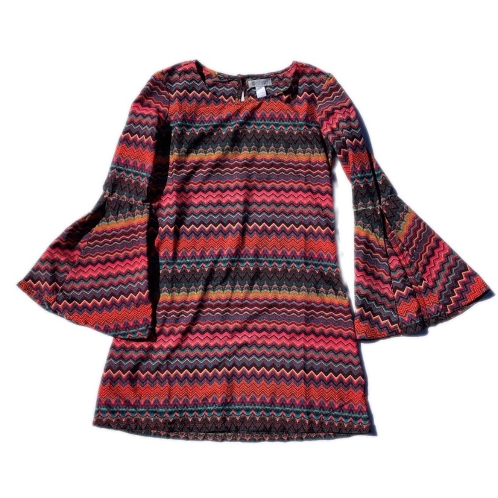 ☀️4/25 Element Bell-Sleeve Shift Dress